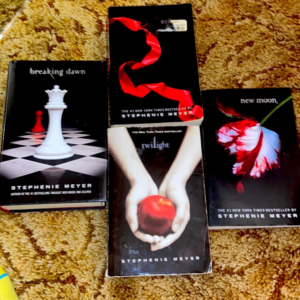 Good condition twilight series.